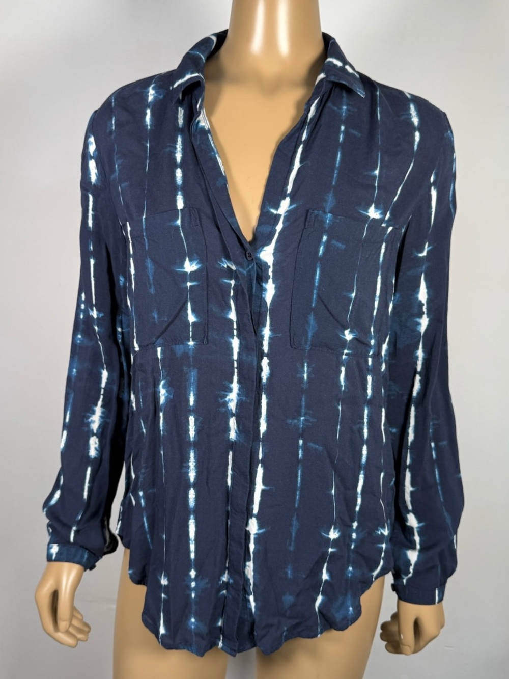 Cloth & Stone Anthropologie Women’s Size Small Tie Dye Rayon Button Down Shirt - Picture 1 of 7